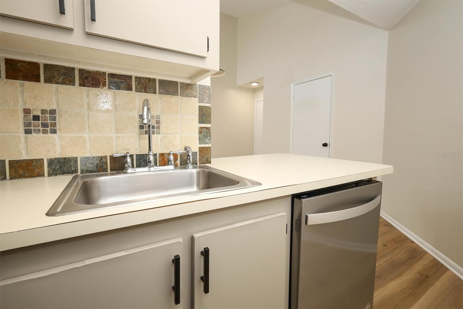 Kitchen with Stainless Applliances - 3823 ATRIUM DR #U-7, ORLANDO