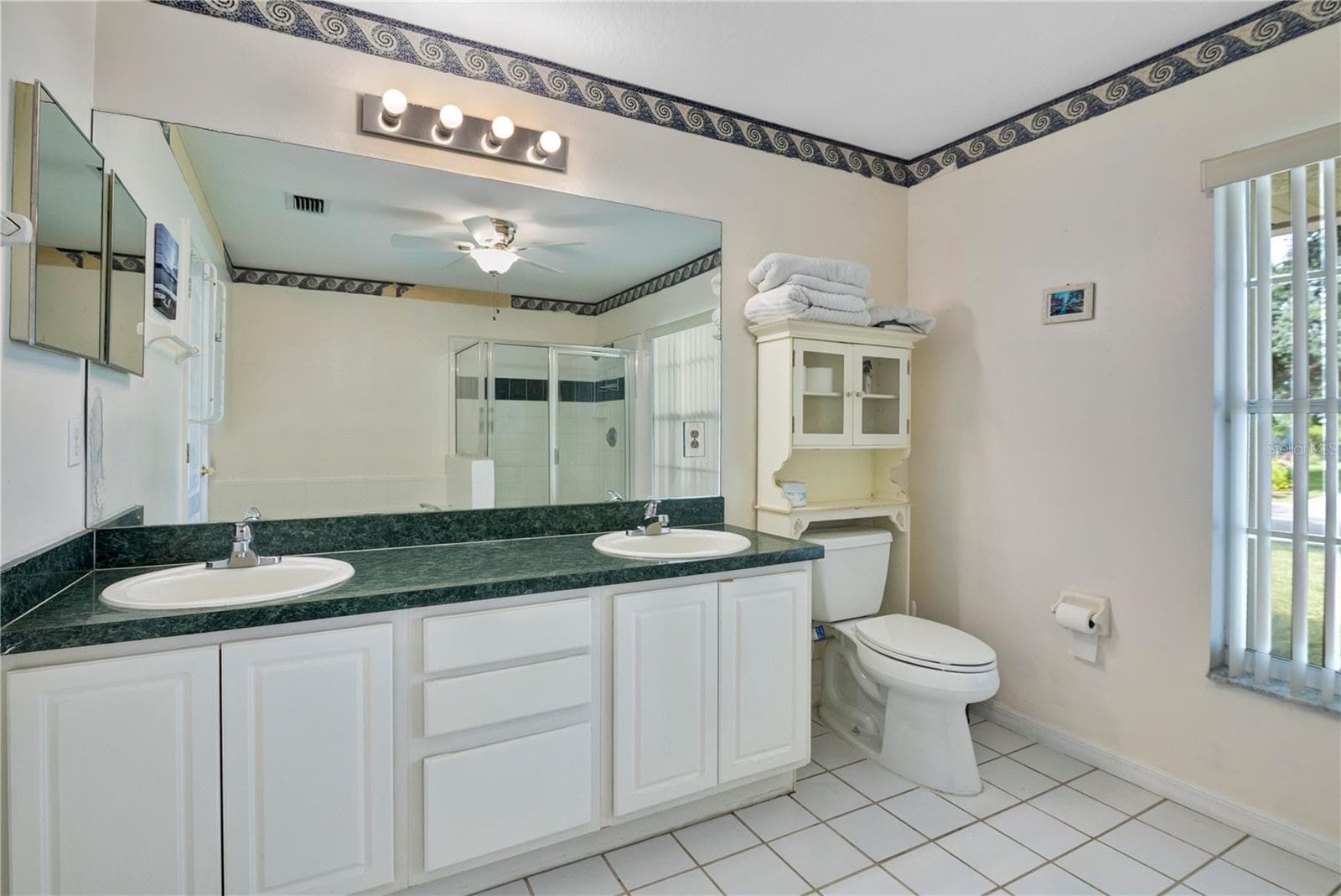 Single Family Residence at 11648 GRAND BAY BLVD, CLERMONT, photo 18 of 50