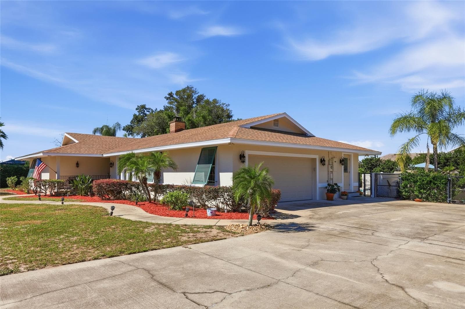 Side entrance of home/ garage - 13205 MARIA AVE, CLERMONT