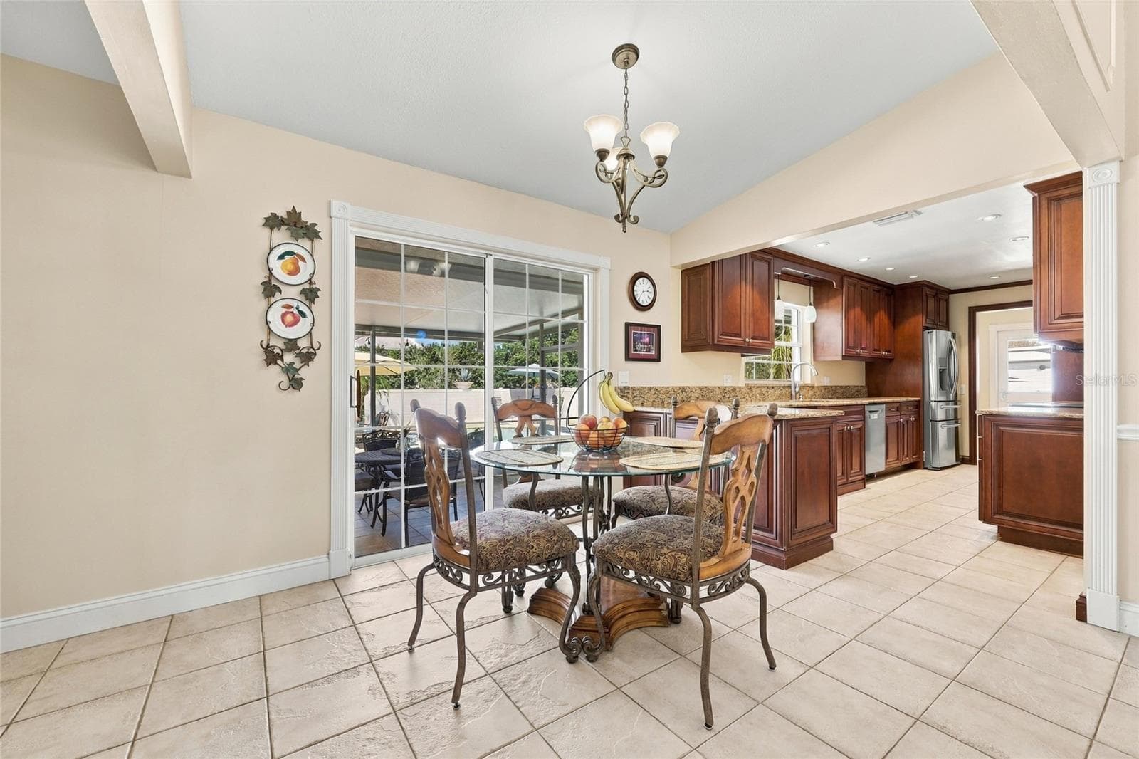 Eat in kitchen area & kitchen - 13205 MARIA AVE, CLERMONT