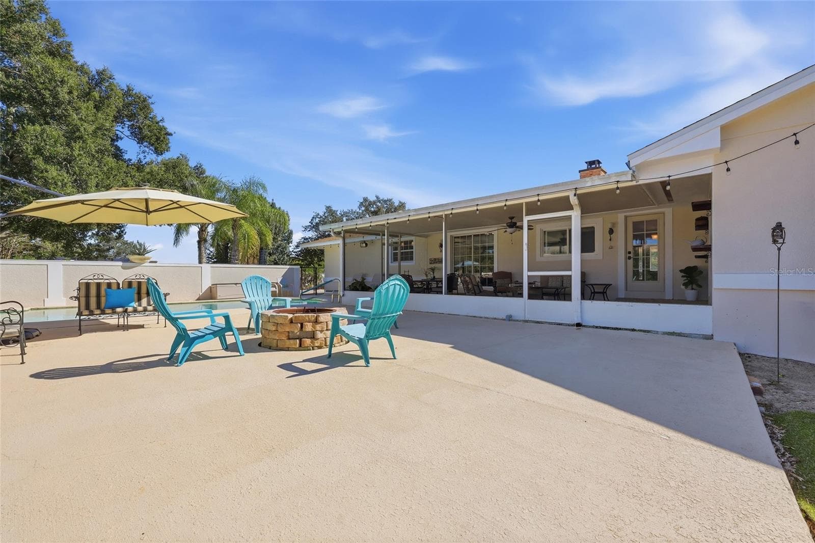 Large deck area with firepit & plenty of seatind area - 13205 MARIA AVE, CLERMONT