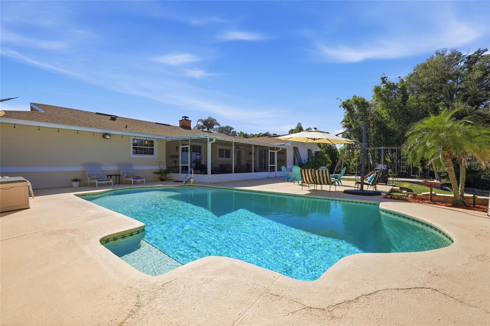 Pool with large patio - 13205 MARIA AVE, CLERMONT