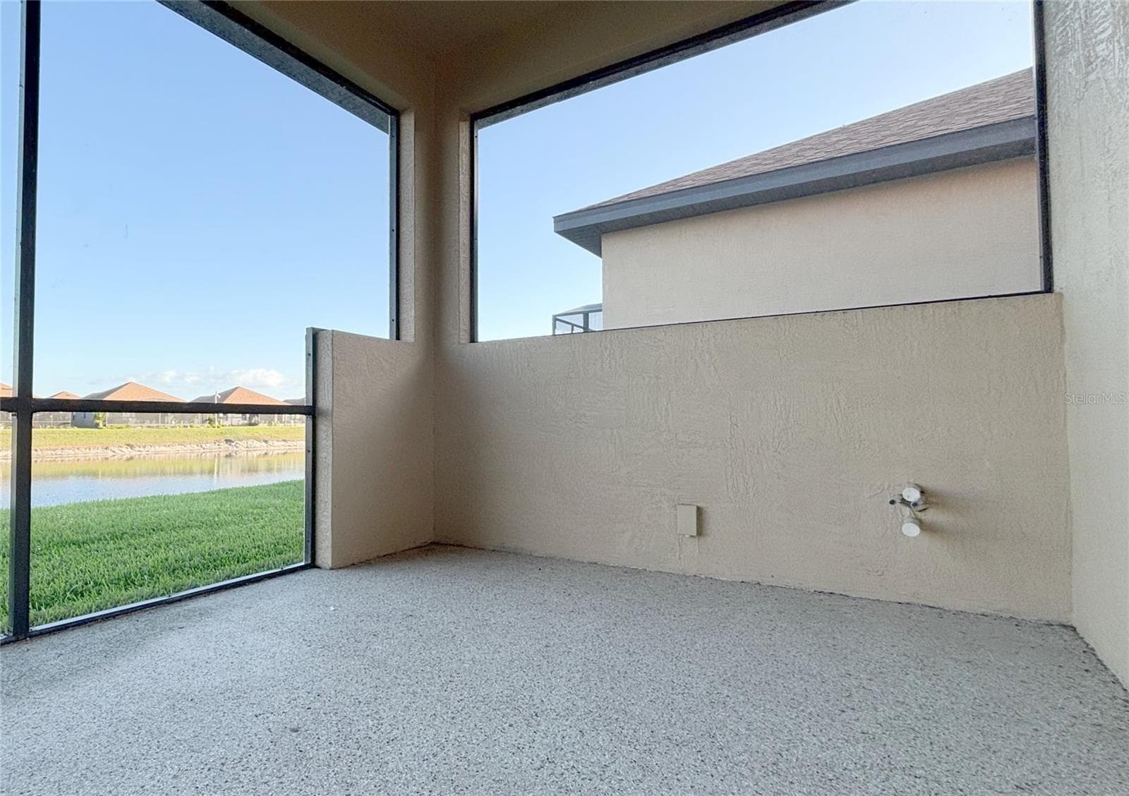 Plumbing on Privacy Wall on the Lanai - 6240 PINEHURST LOOP, WINTER HAVEN