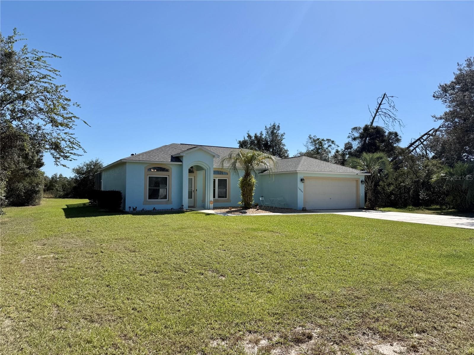 Side pic - 10565 SW 38TH AVE, OCALA