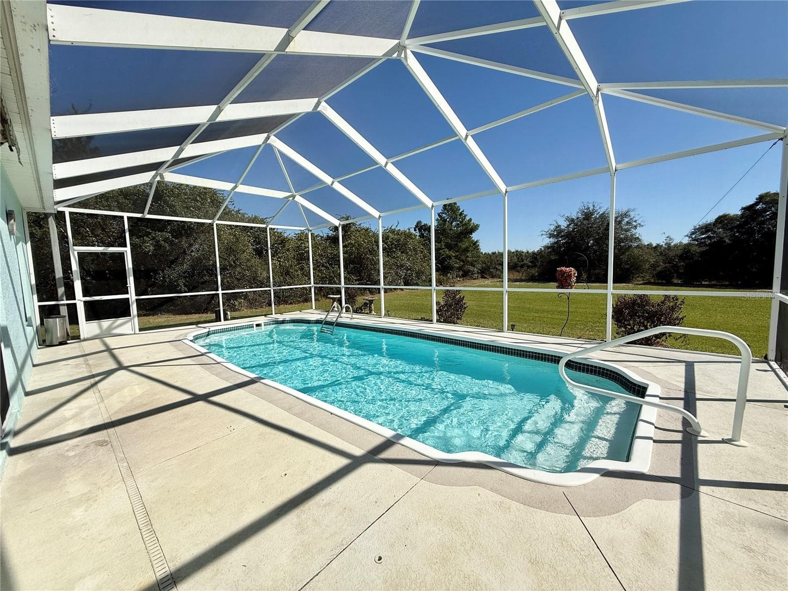 Screened pool - 10565 SW 38TH AVE, OCALA