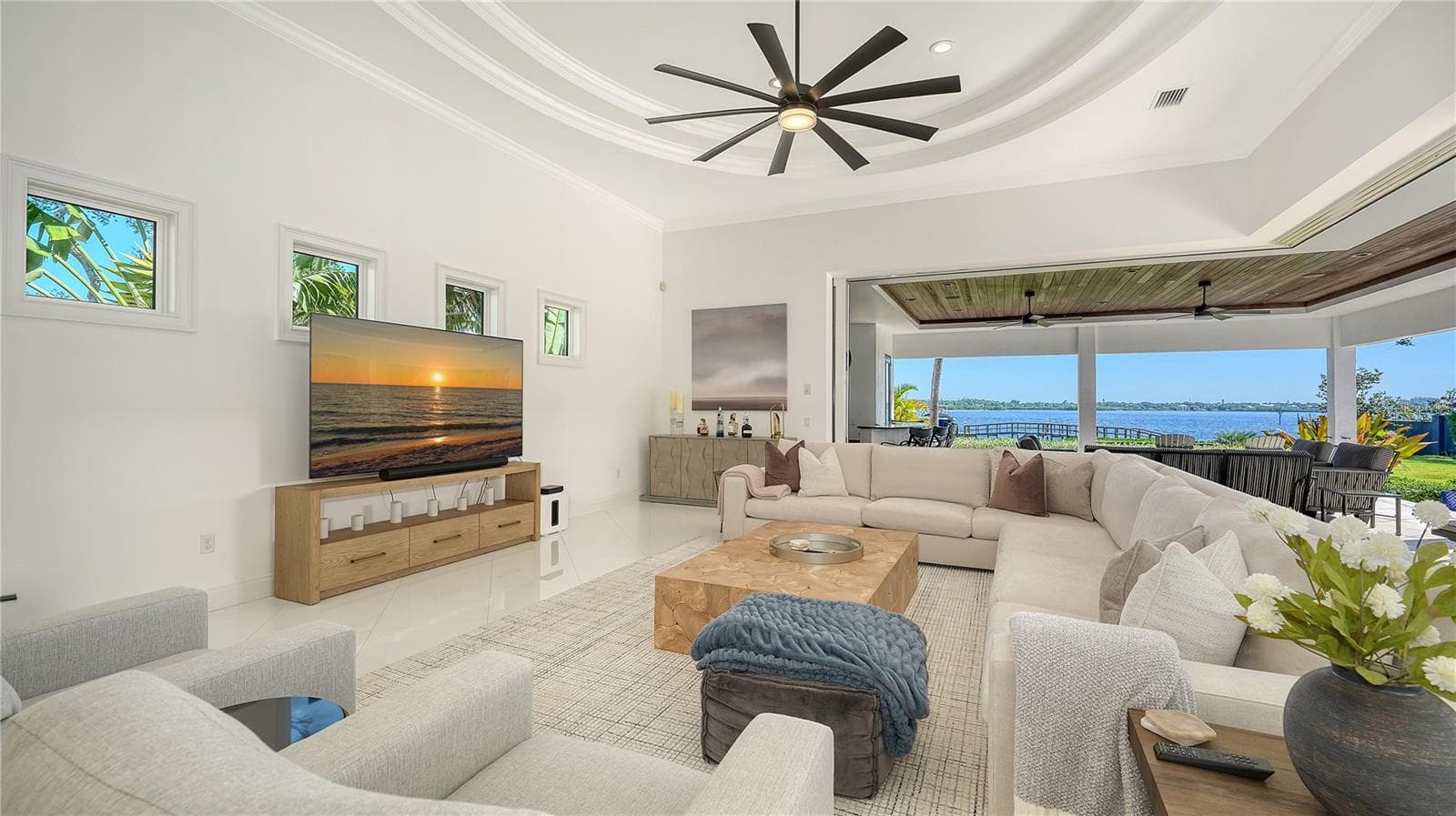 Single Family Residence at 8569 MIDNIGHT PASS RD, SARASOTA, photo 18 of 60