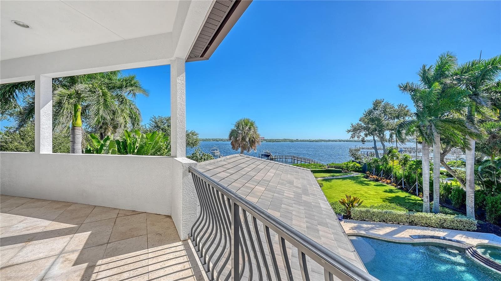 Single Family Residence at 8569 MIDNIGHT PASS RD, SARASOTA, photo 40 of 60