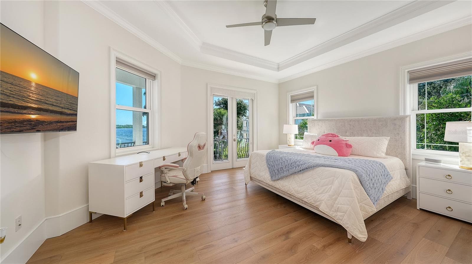 Single Family Residence at 8569 MIDNIGHT PASS RD, SARASOTA, photo 45 of 60