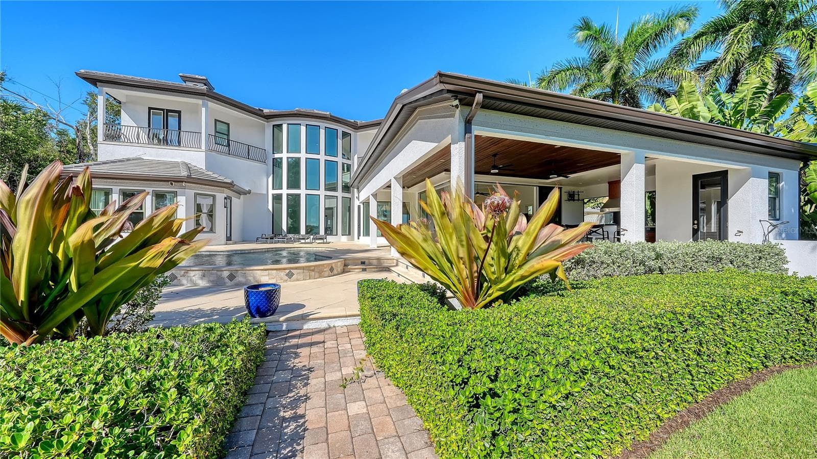 Single Family Residence at 8569 MIDNIGHT PASS RD, SARASOTA, photo 51 of 60