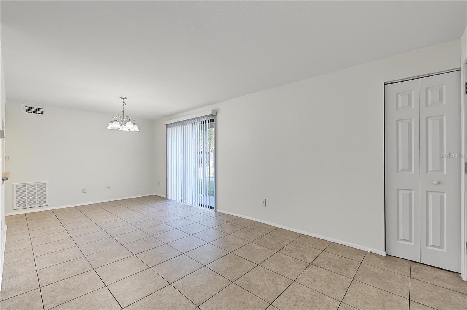 Condominium at 127 CAMPHOR DR #E, OLDSMAR, photo 8 of 45