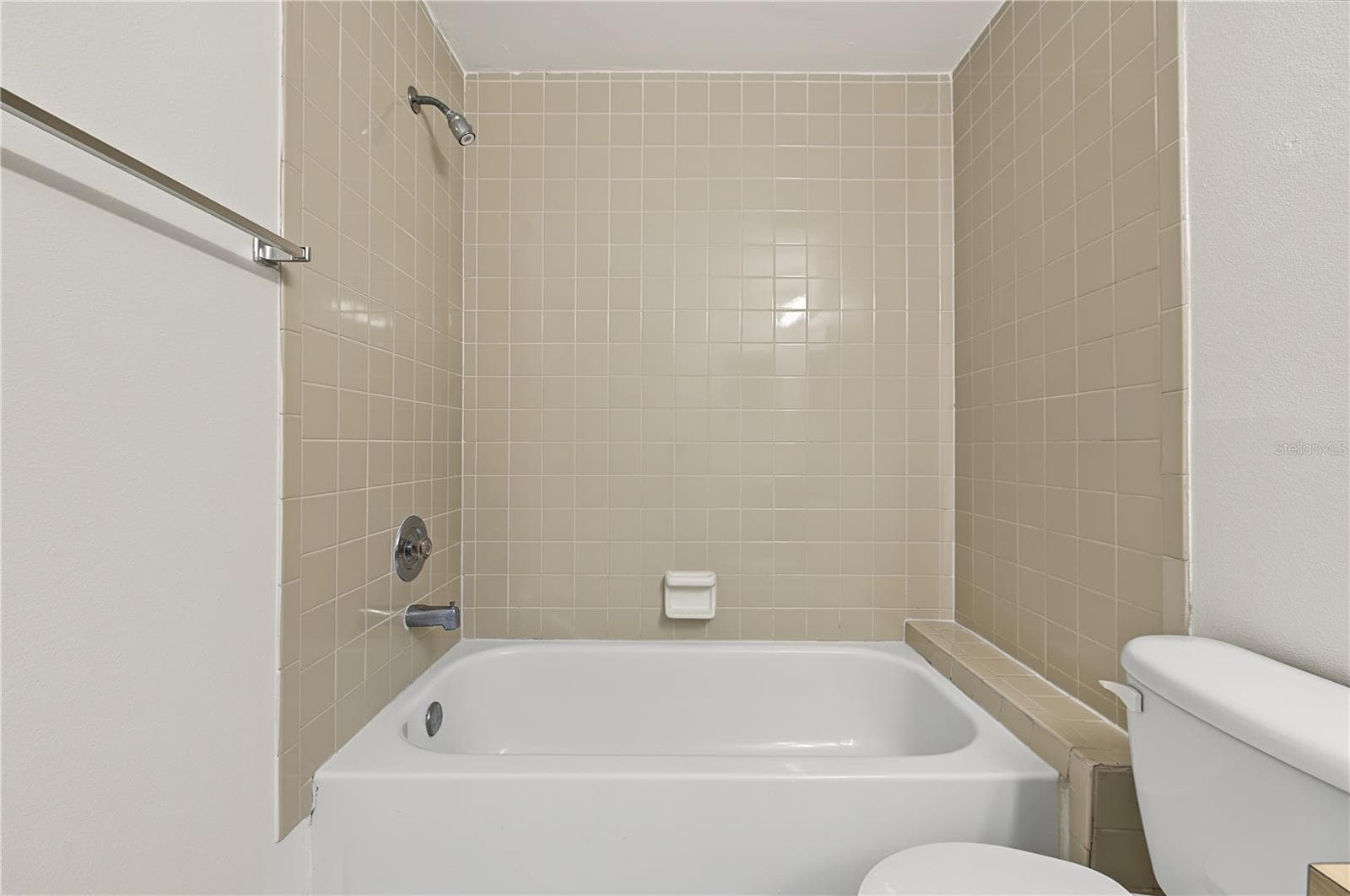 Condominium at 127 CAMPHOR DR #E, OLDSMAR, photo 25 of 45