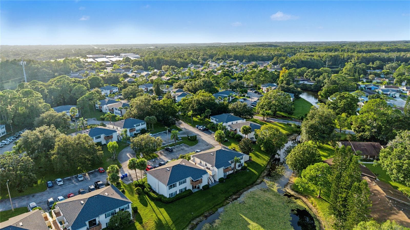 Condominium at 127 CAMPHOR DR #E, OLDSMAR, photo 40 of 45