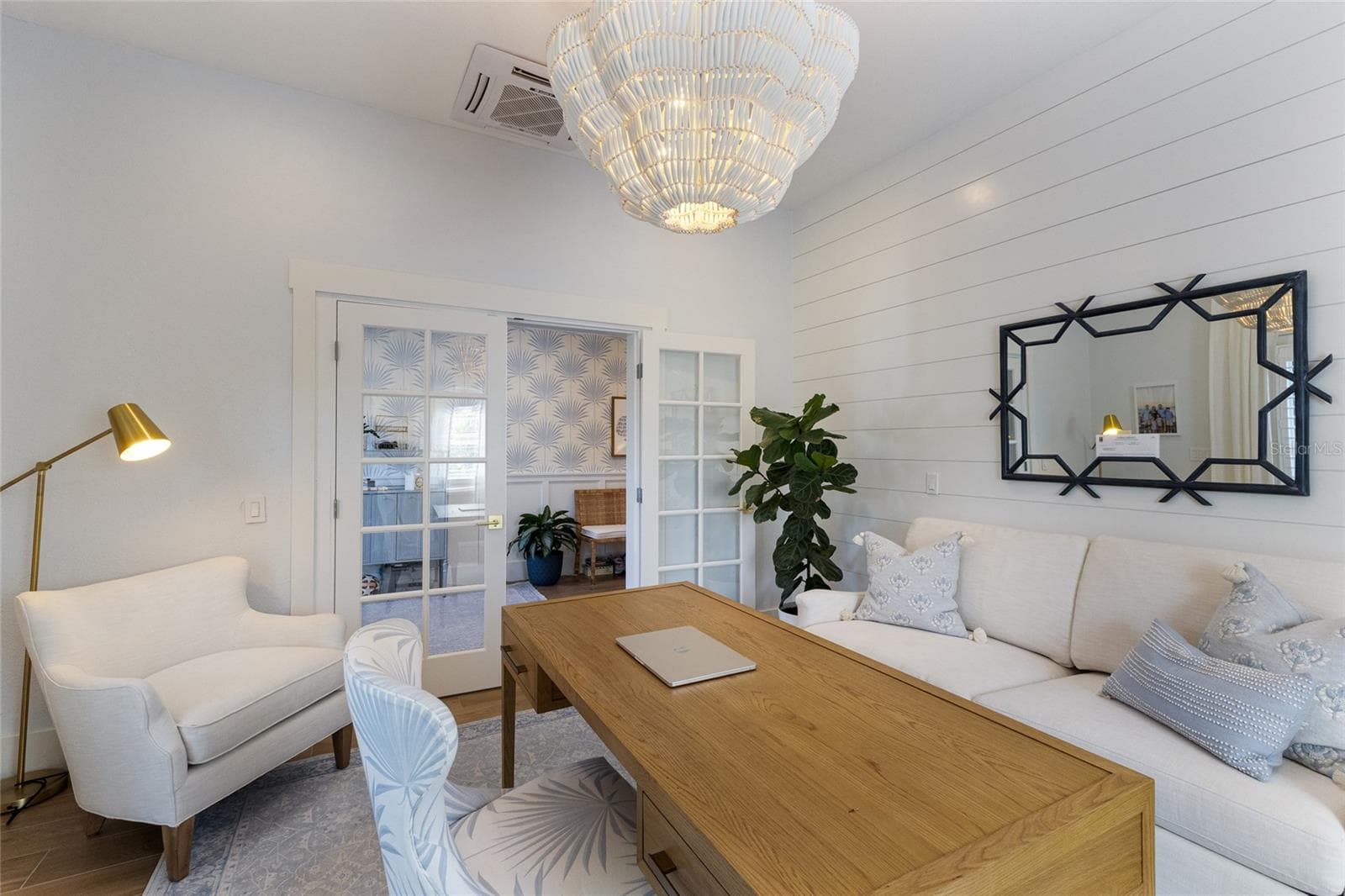 Single Family Residence at 1519 RIVERVIEW LN, BRADENTON, photo 10 of 92