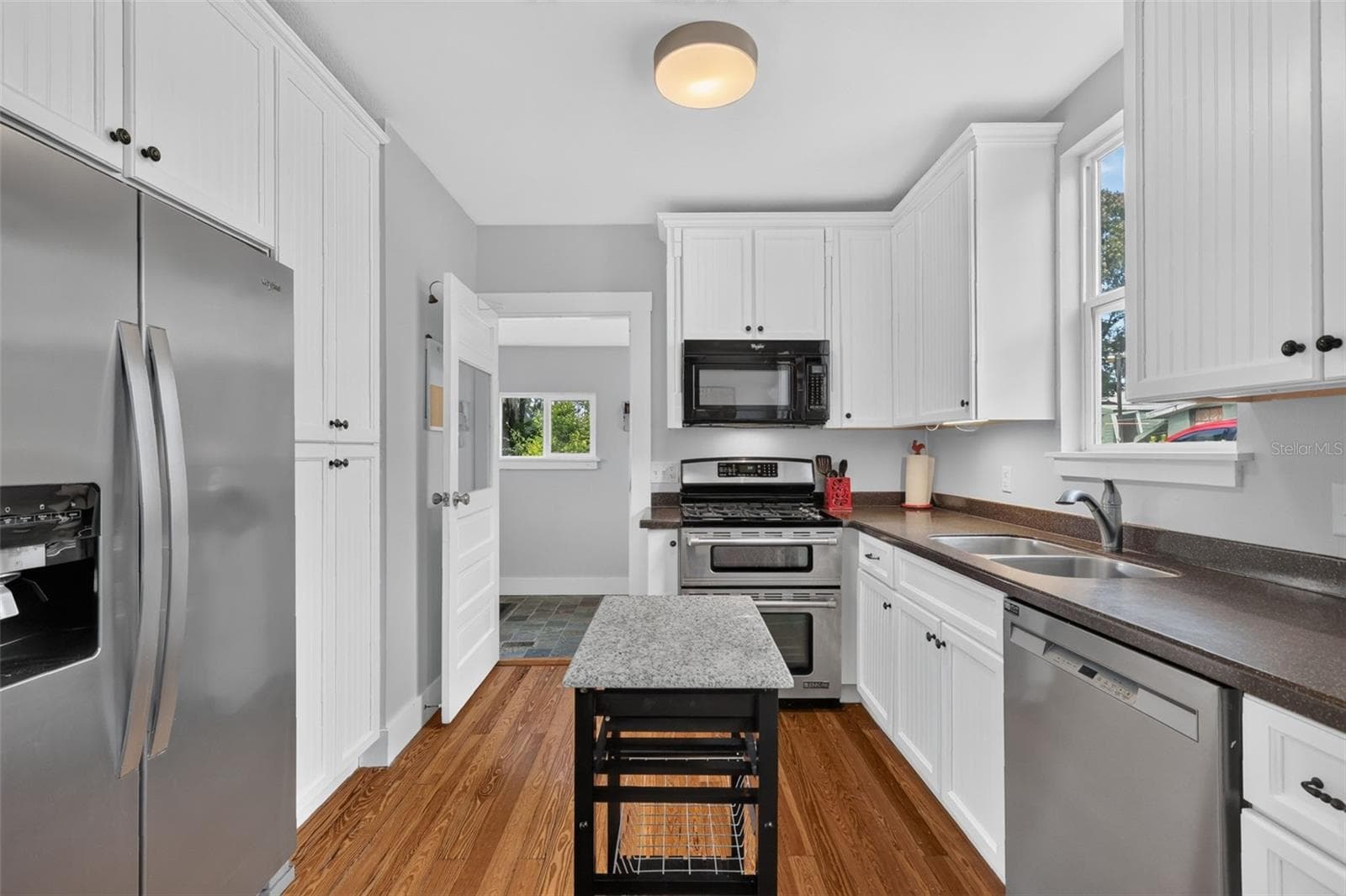 Single Family Residence at 342 S CLAYTON ST, MOUNT DORA, photo 14 of 41