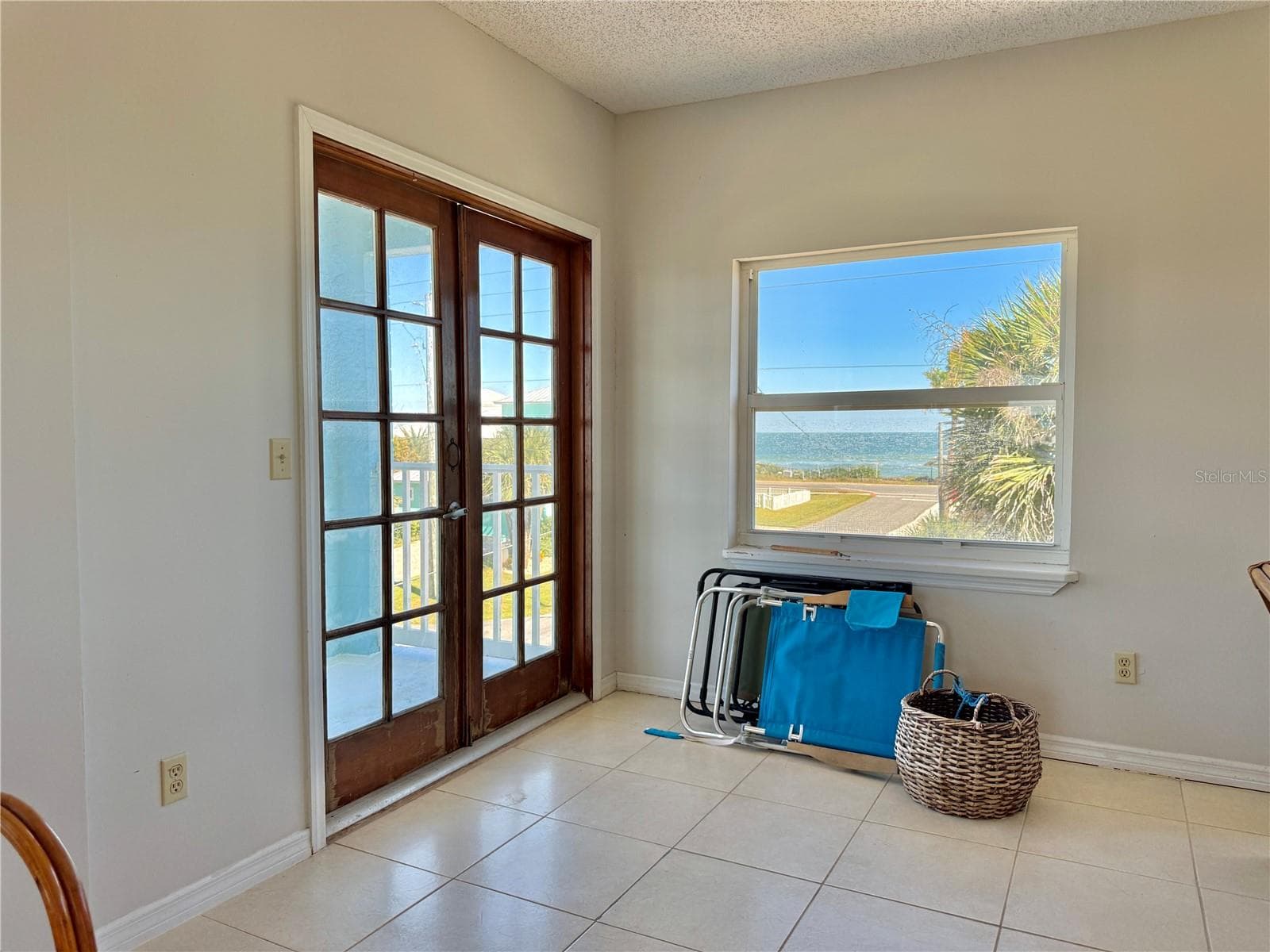 Single Family Residence at 1221 N CENTRAL AVE, FLAGLER BEACH, photo 8 of 72