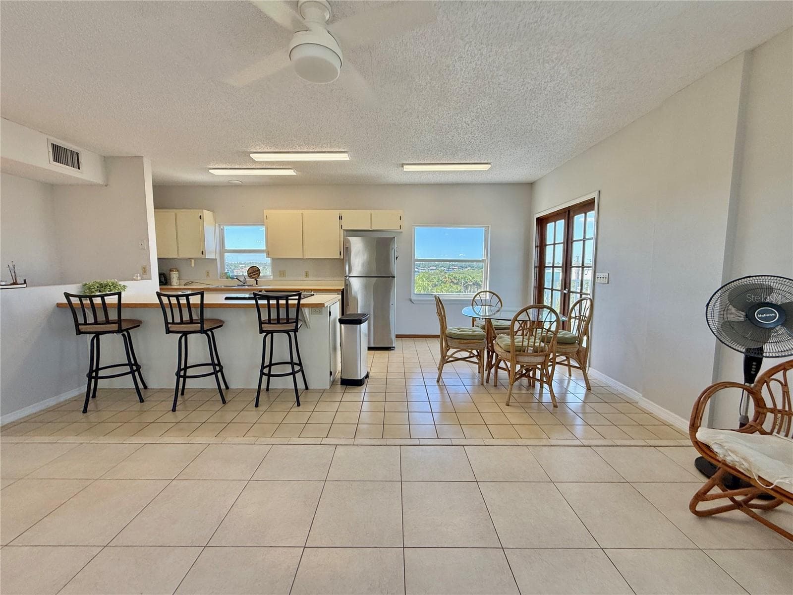 Single Family Residence at 1221 N CENTRAL AVE, FLAGLER BEACH, photo 10 of 72