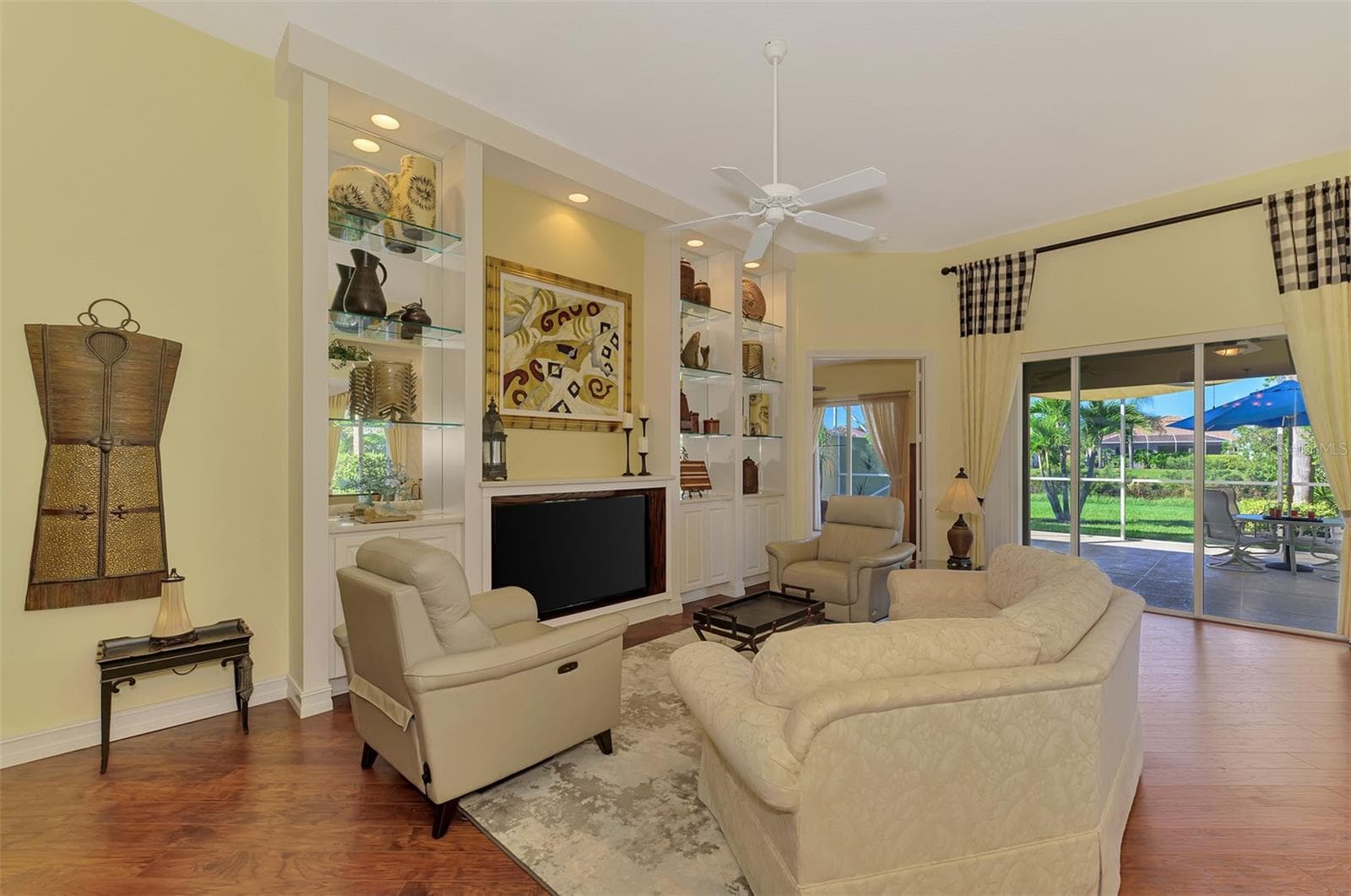 Single Family Residence at 5882 BENEVENTO DR, SARASOTA, photo 14 of 86
