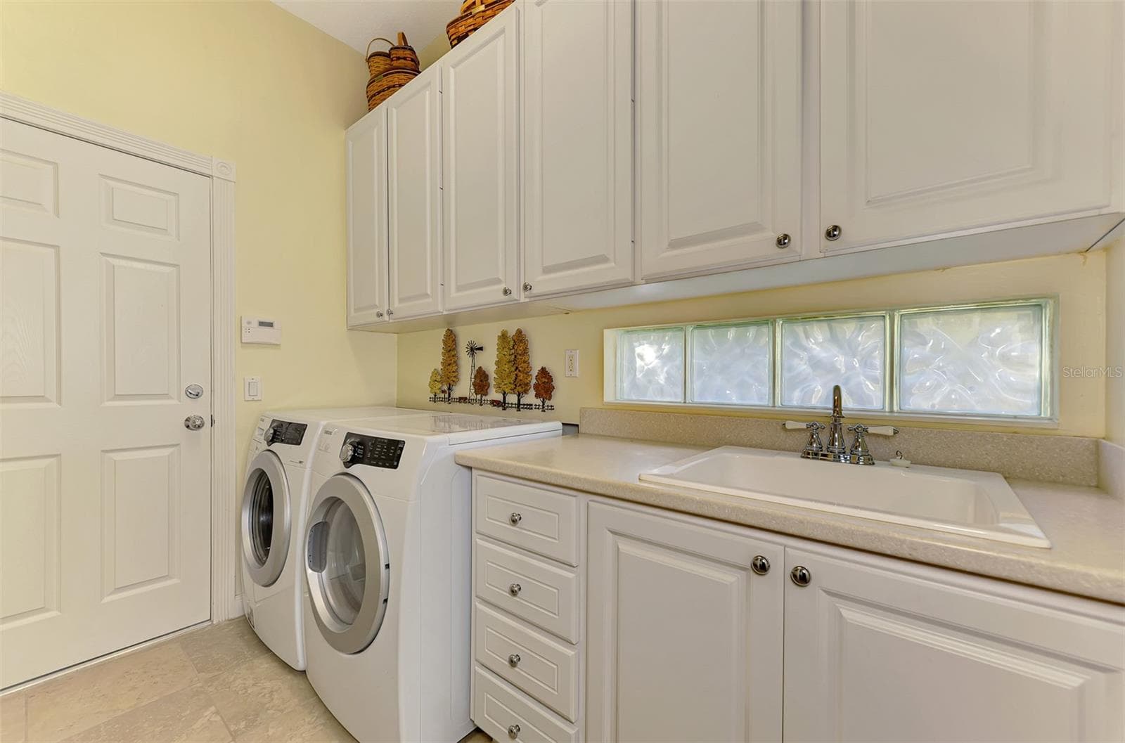 Single Family Residence at 5882 BENEVENTO DR, SARASOTA, photo 54 of 86