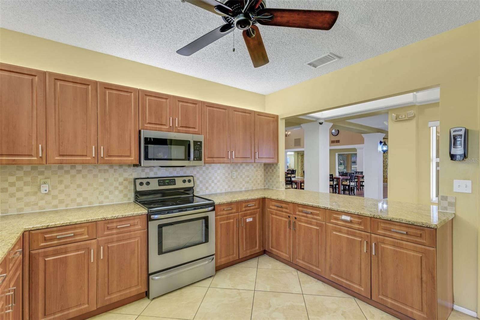 Condominium at 4460 FAIRWAYS BLVD #105, BRADENTON, photo 66 of 72