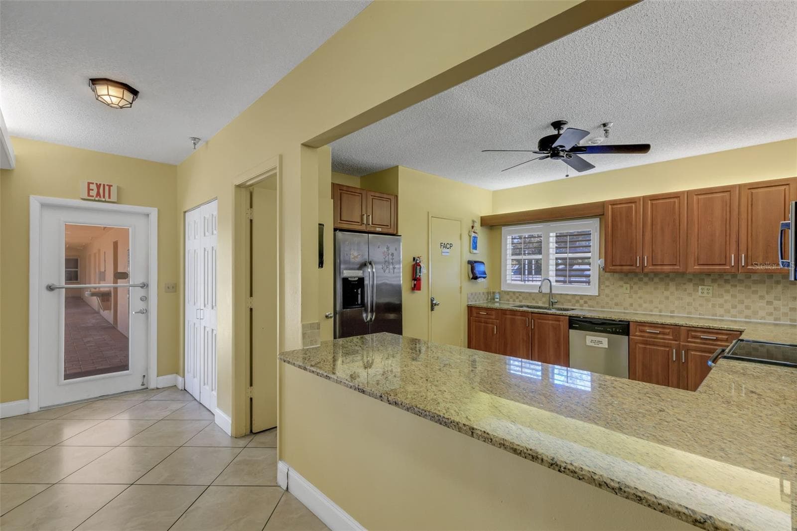 Condominium at 4460 FAIRWAYS BLVD #105, BRADENTON, photo 67 of 72