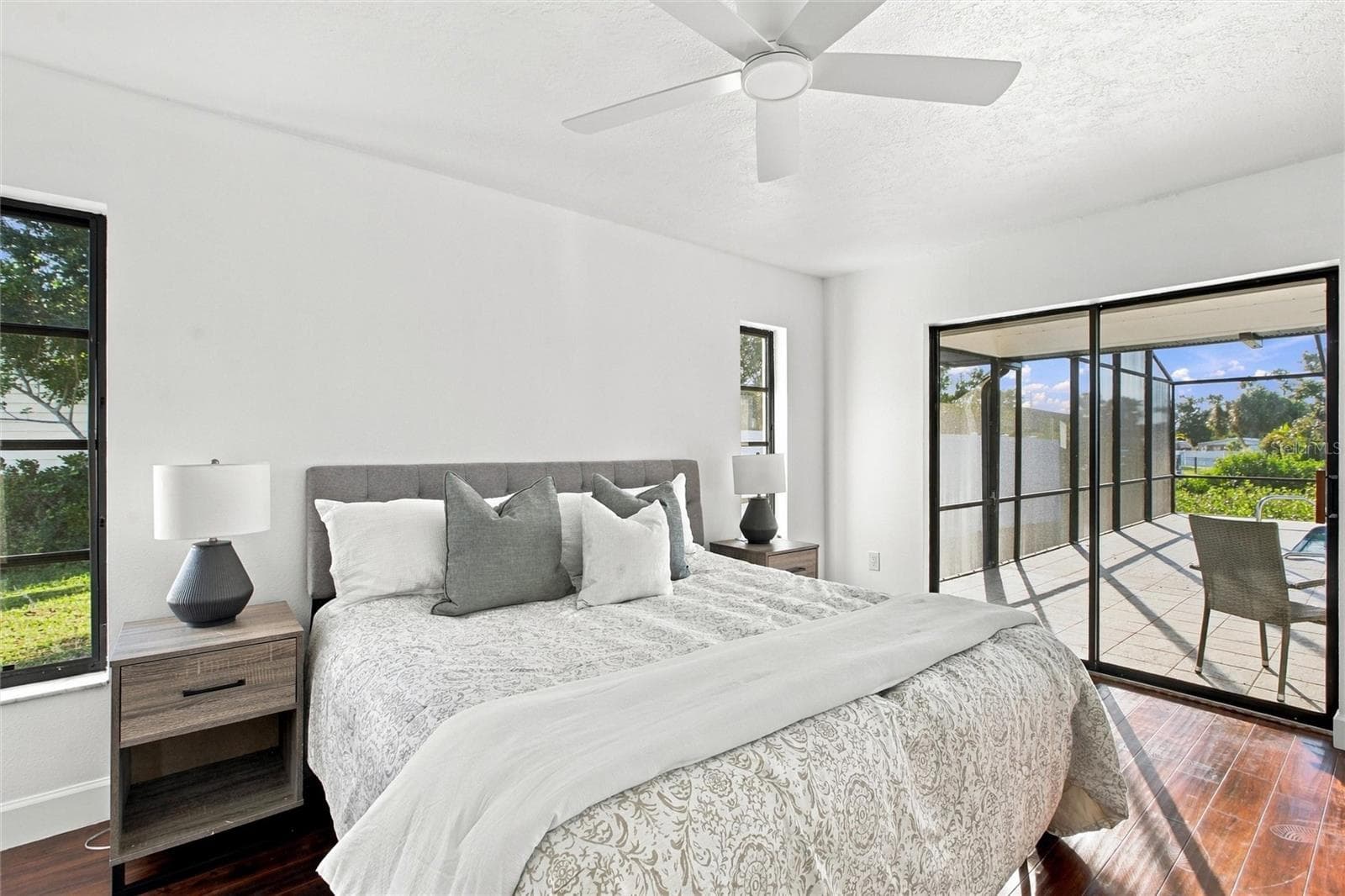 Single Family Residence at 511 BONITO AVE, NOKOMIS, photo 15 of 39