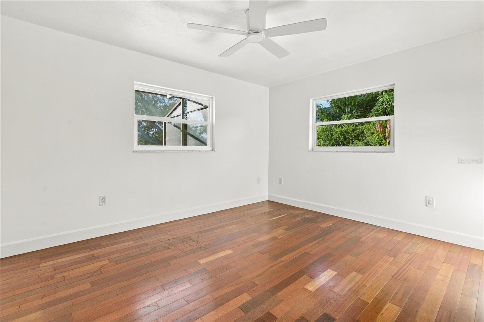 Single Family Residence at 511 BONITO AVE, NOKOMIS, photo 18 of 39