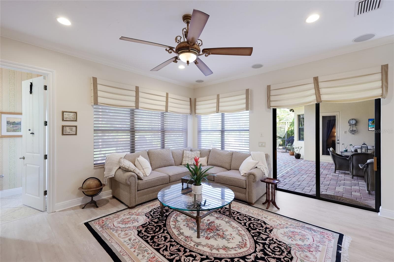 Single Family Residence at 6918 BRIER CREEK CT, LAKEWOOD RANCH, photo 21 of 65