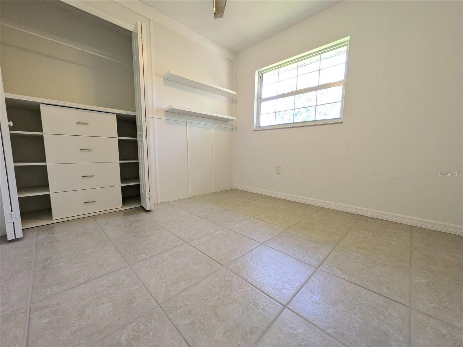 Single Family Residence at 1133 RUSSELL AVE, SARASOTA, photo 13 of 27