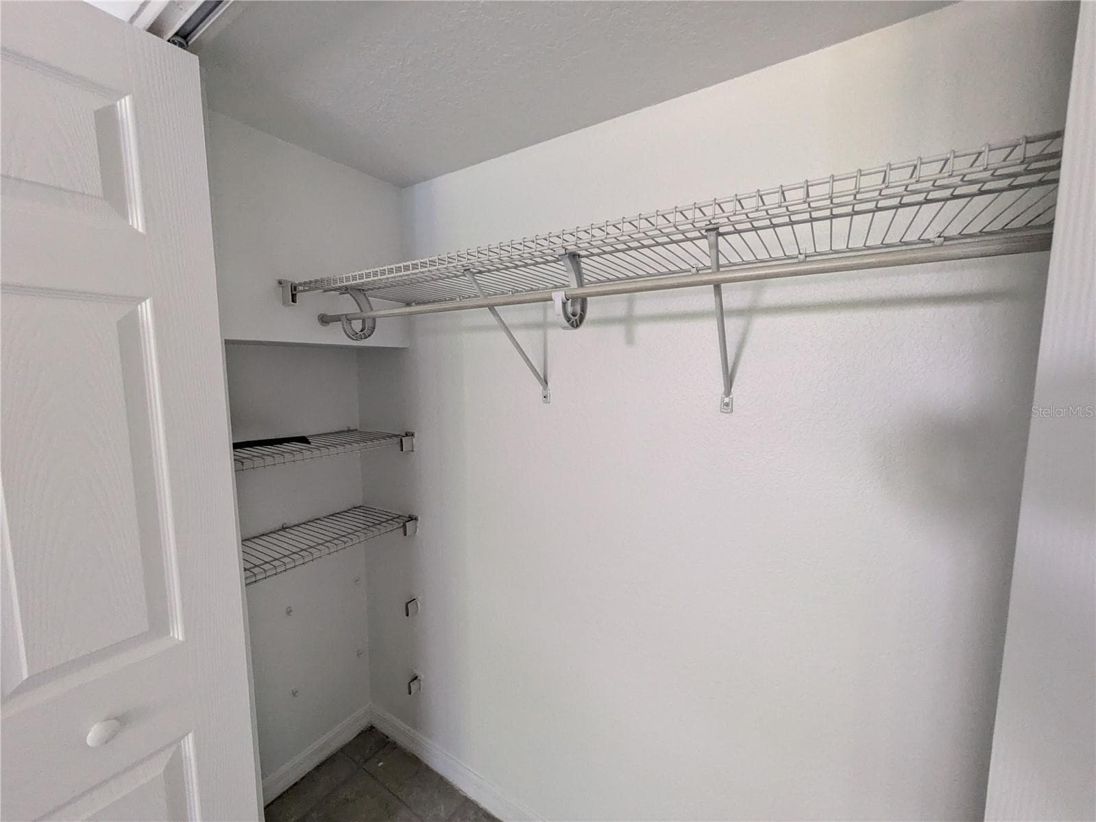 Single Family Residence at 1133 RUSSELL AVE, SARASOTA, photo 16 of 27