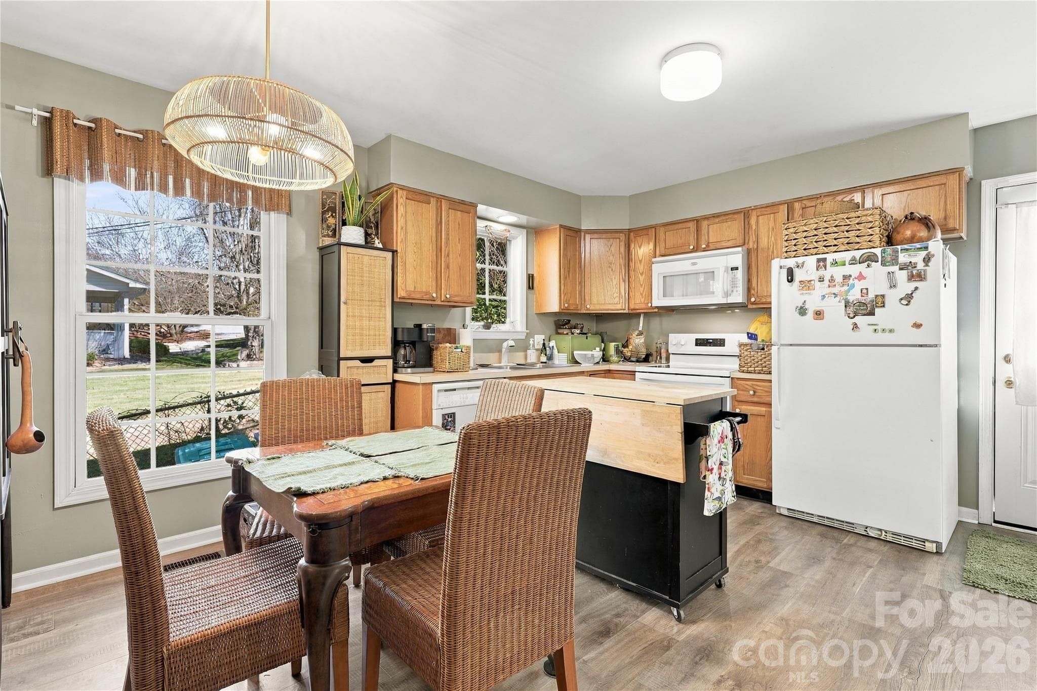 Single Family Residence at 43 Indian Trail Road, Candler, photo 13 of 29