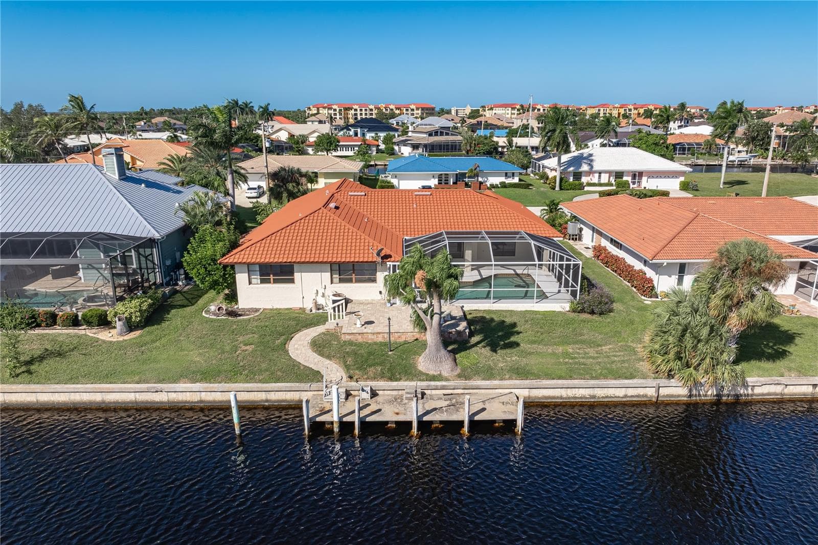 Single Family Residence at 140 BAYSHORE CT, PUNTA GORDA, photo 11 of 75