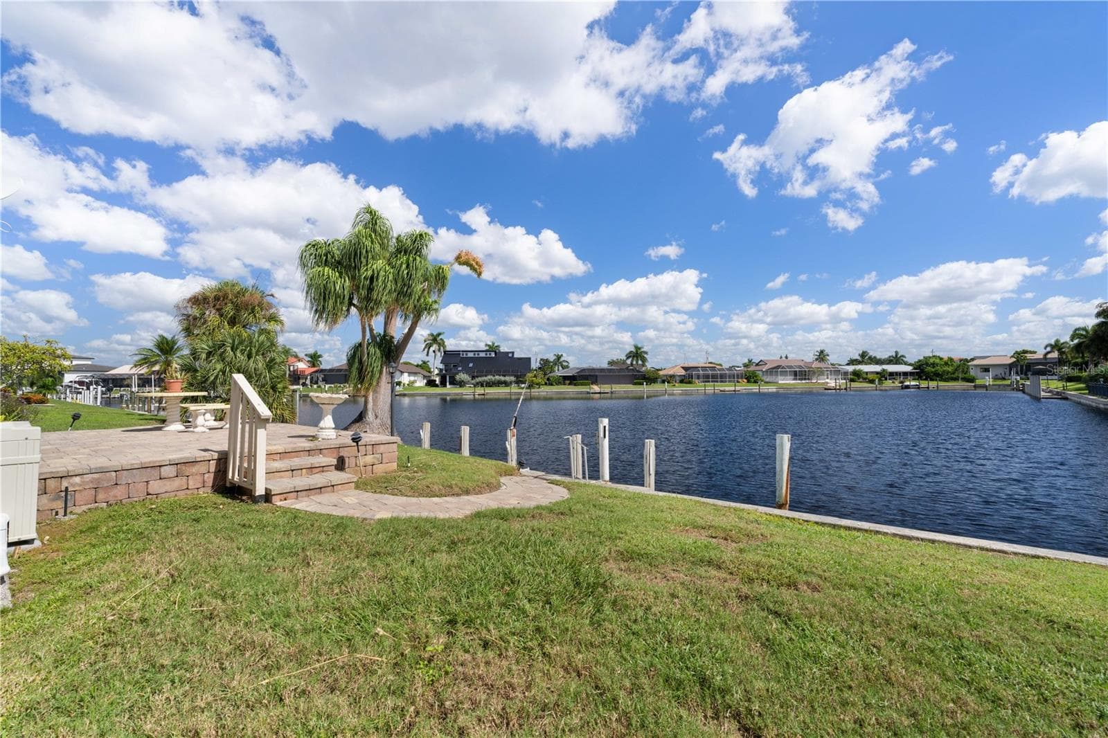 Single Family Residence at 140 BAYSHORE CT, PUNTA GORDA, photo 62 of 75