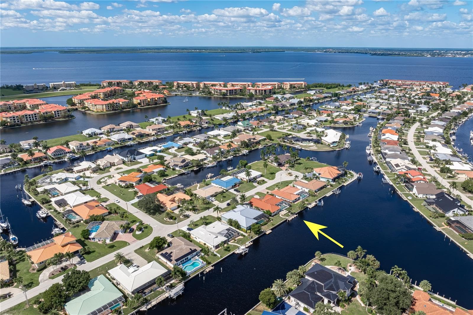Single Family Residence at 140 BAYSHORE CT, PUNTA GORDA, photo 71 of 75