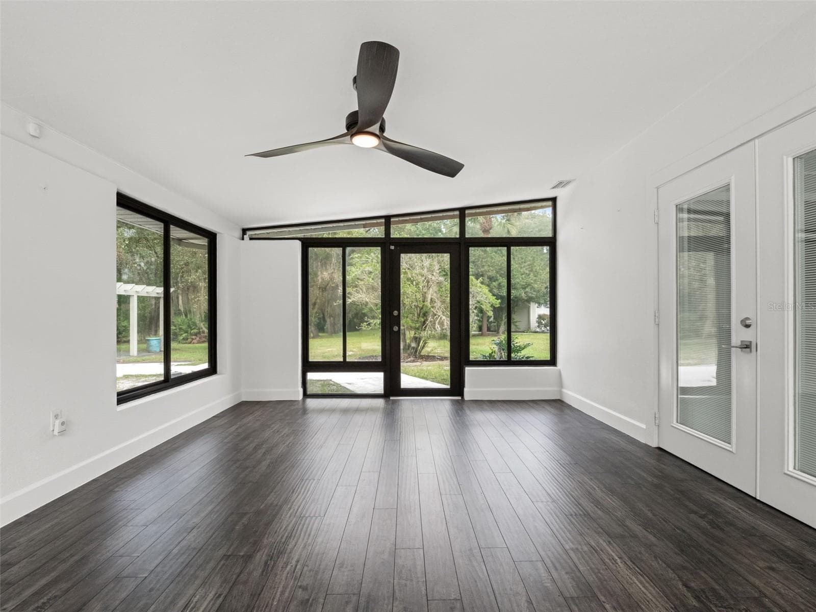 Single Family Residence at 298 LAKE MARKHAM RD, SANFORD, photo 36 of 70
