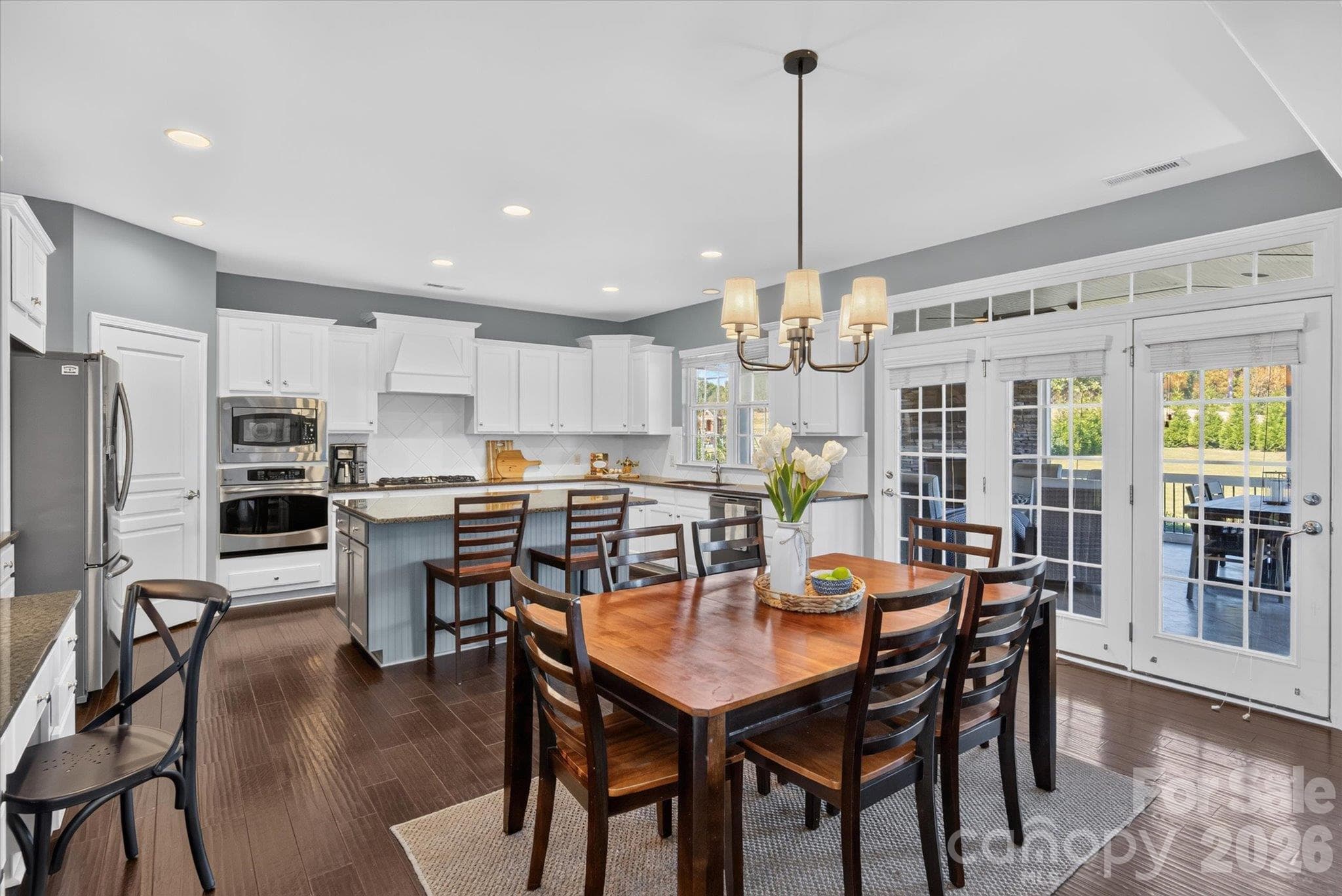 Single Family Residence at 2418 Creek Manor Drive, Waxhaw, photo 9 of 31