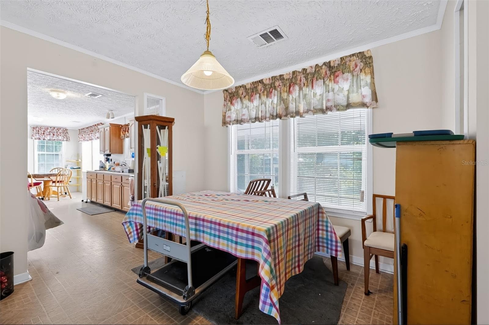 Single Family Residence at 13616 LITEWOOD DR, HUDSON, photo 16 of 35