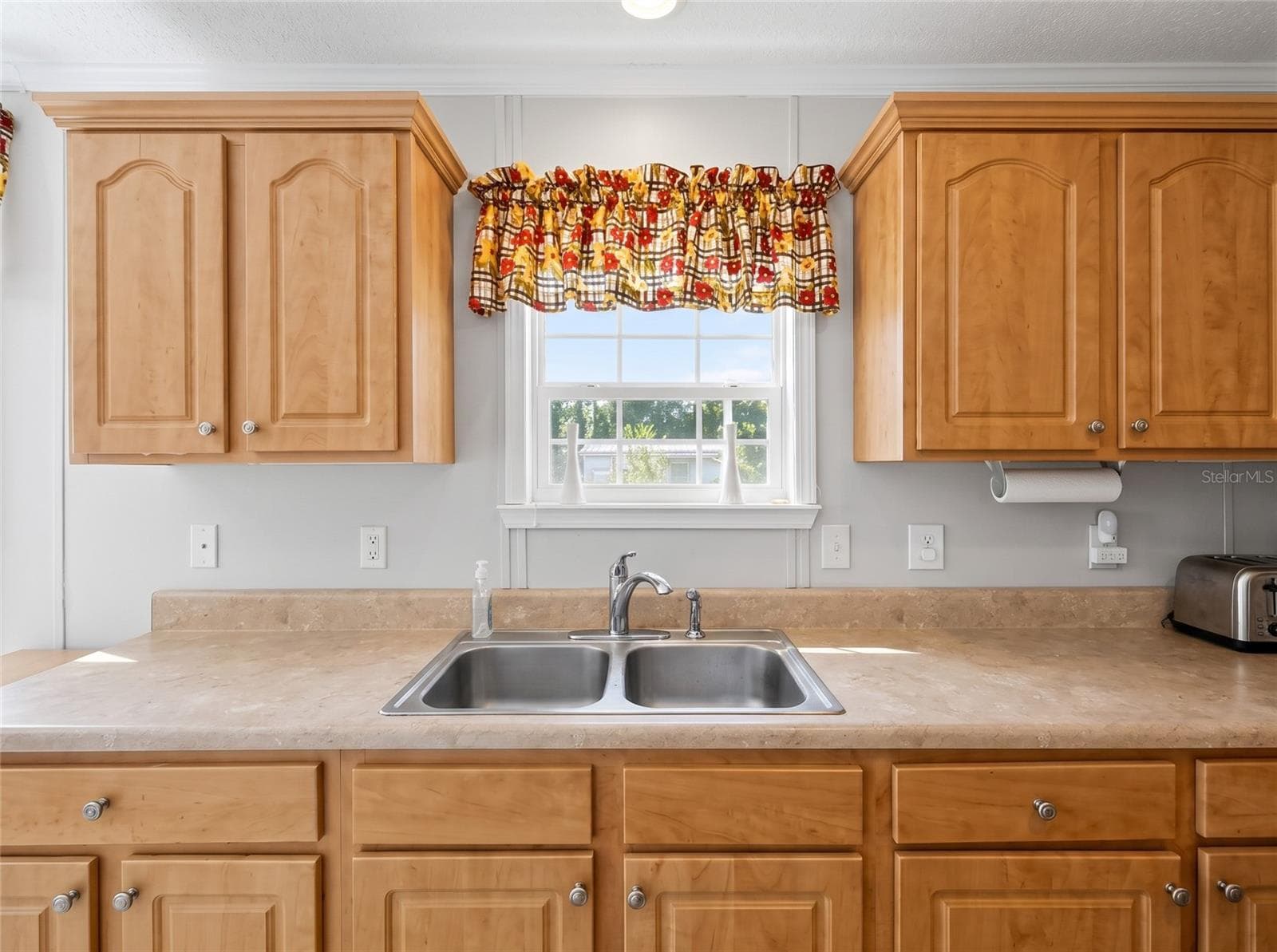 Single Family Residence at 13616 LITEWOOD DR, HUDSON, photo 23 of 35