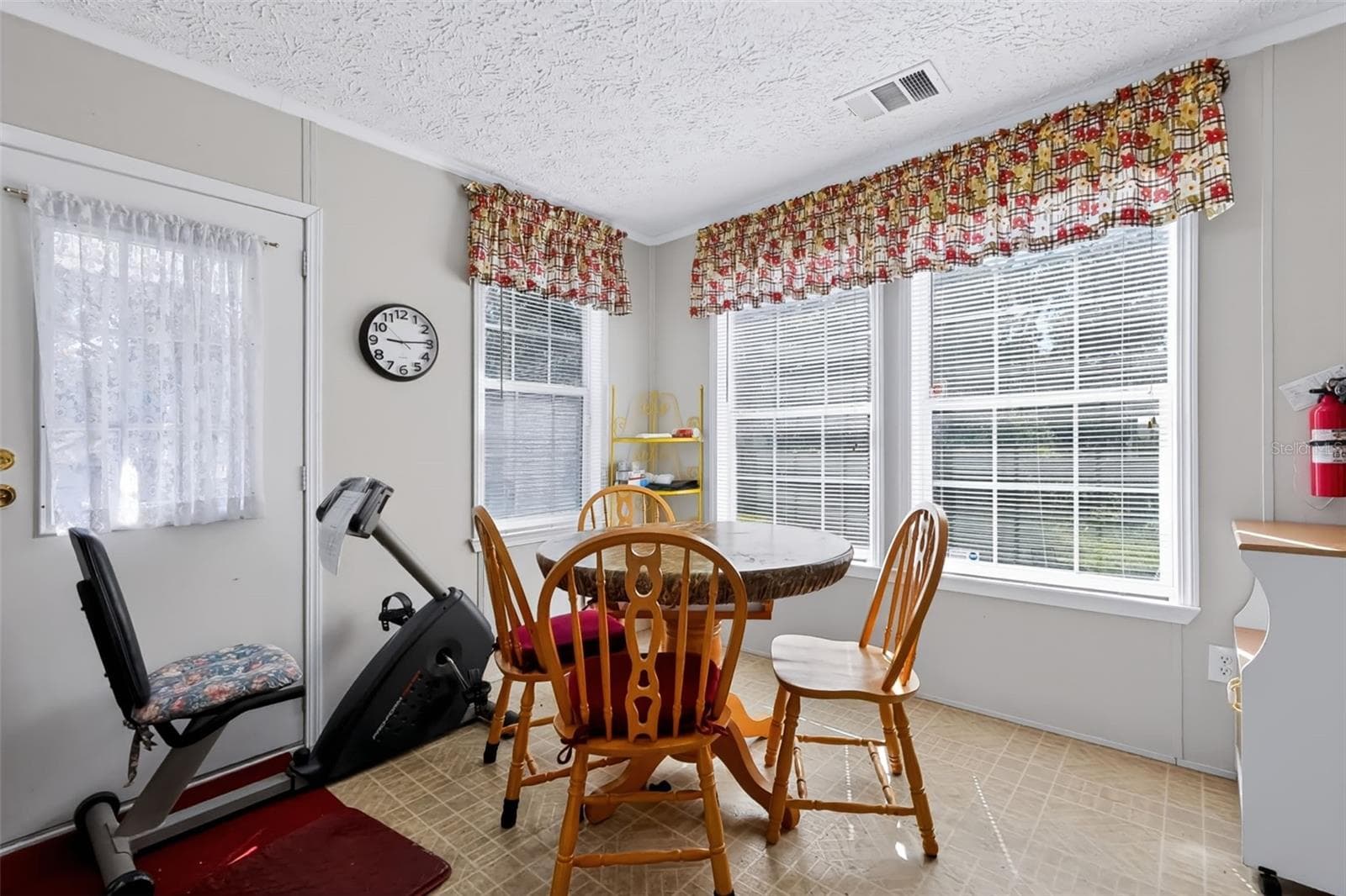 Single Family Residence at 13616 LITEWOOD DR, HUDSON, photo 24 of 35