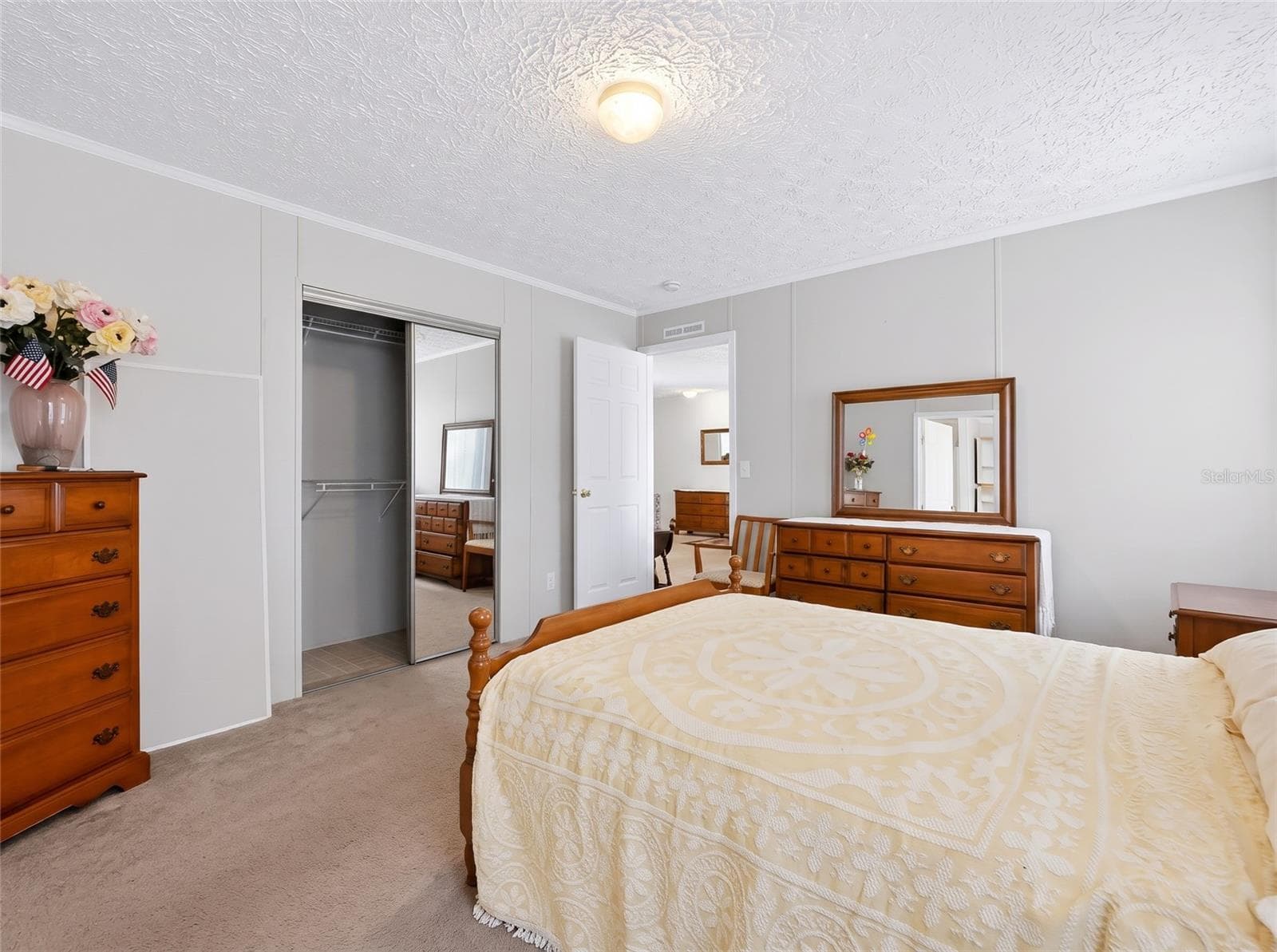 Single Family Residence at 13616 LITEWOOD DR, HUDSON, photo 27 of 35