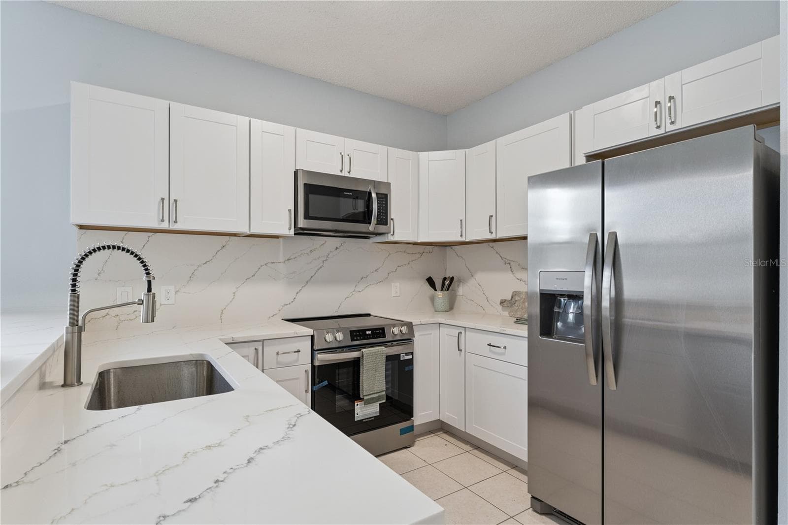Single Family Residence at 5731 VISTA LINDA DR, ORLANDO, photo 6 of 18