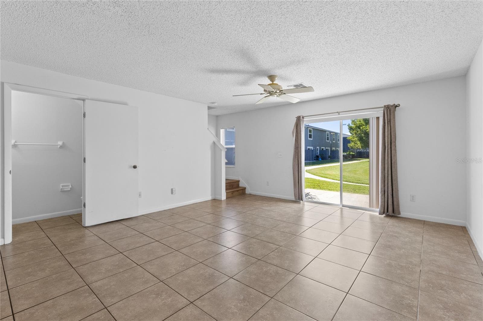 Living Room - 12916 LEXINGTON SUMMIT ST, ORLANDO