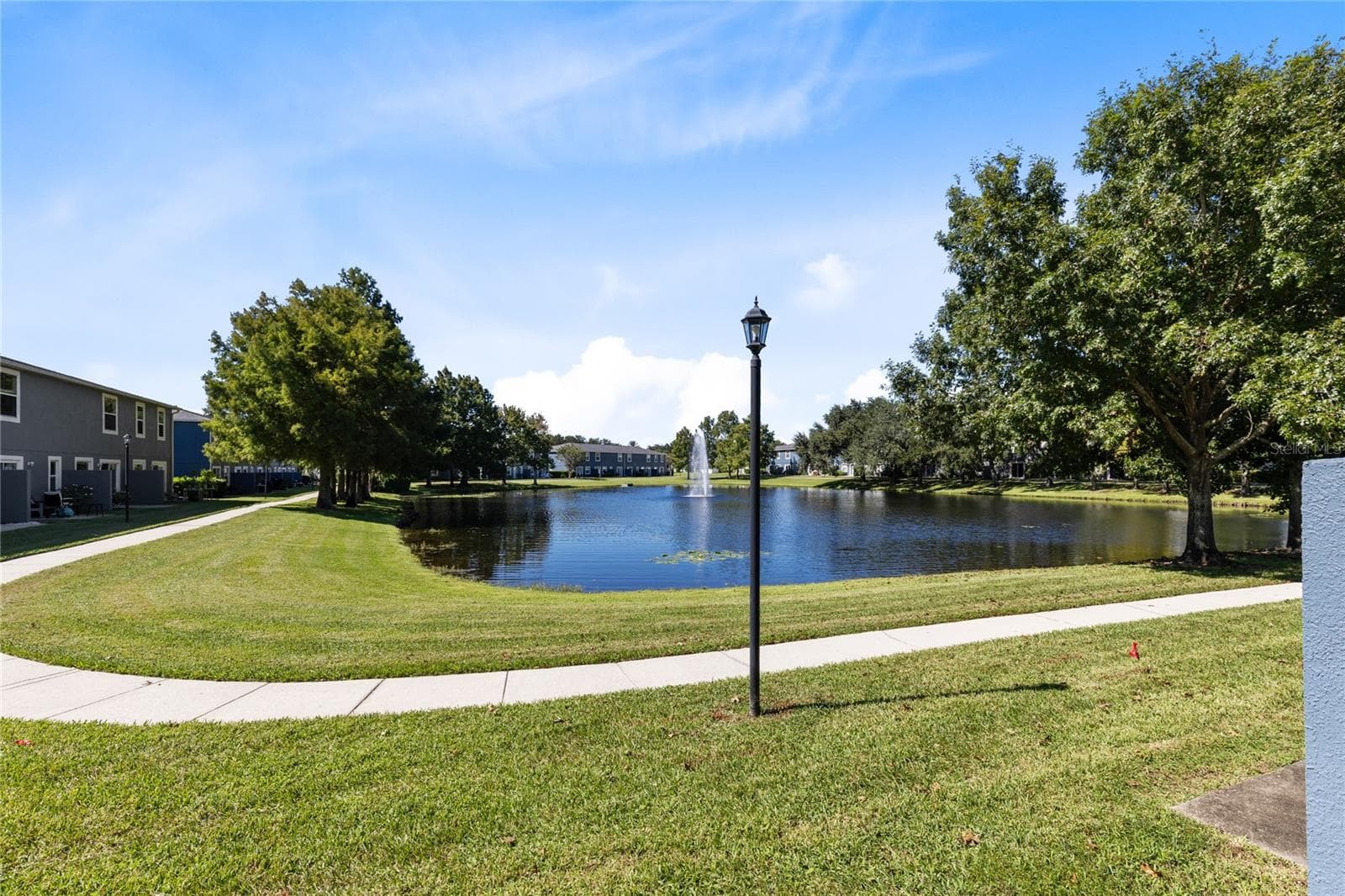 Pond View - 12916 LEXINGTON SUMMIT ST, ORLANDO
