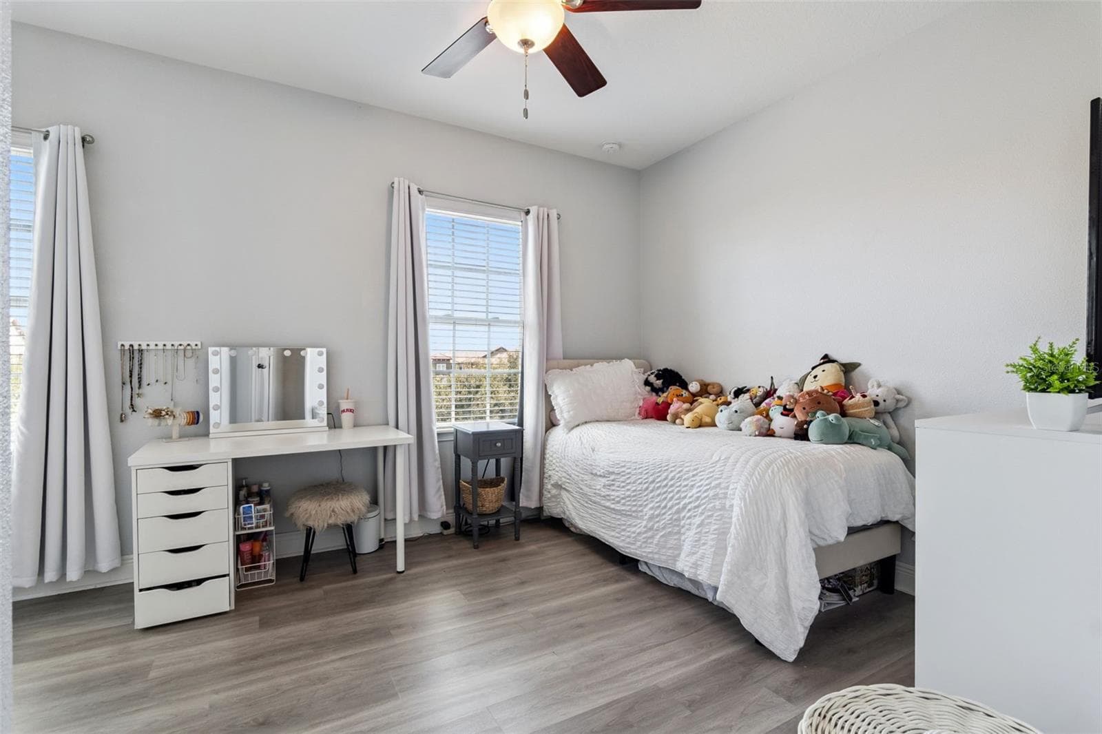 Second bedroom - 900 LOBELIA DR, LAKE MARY
