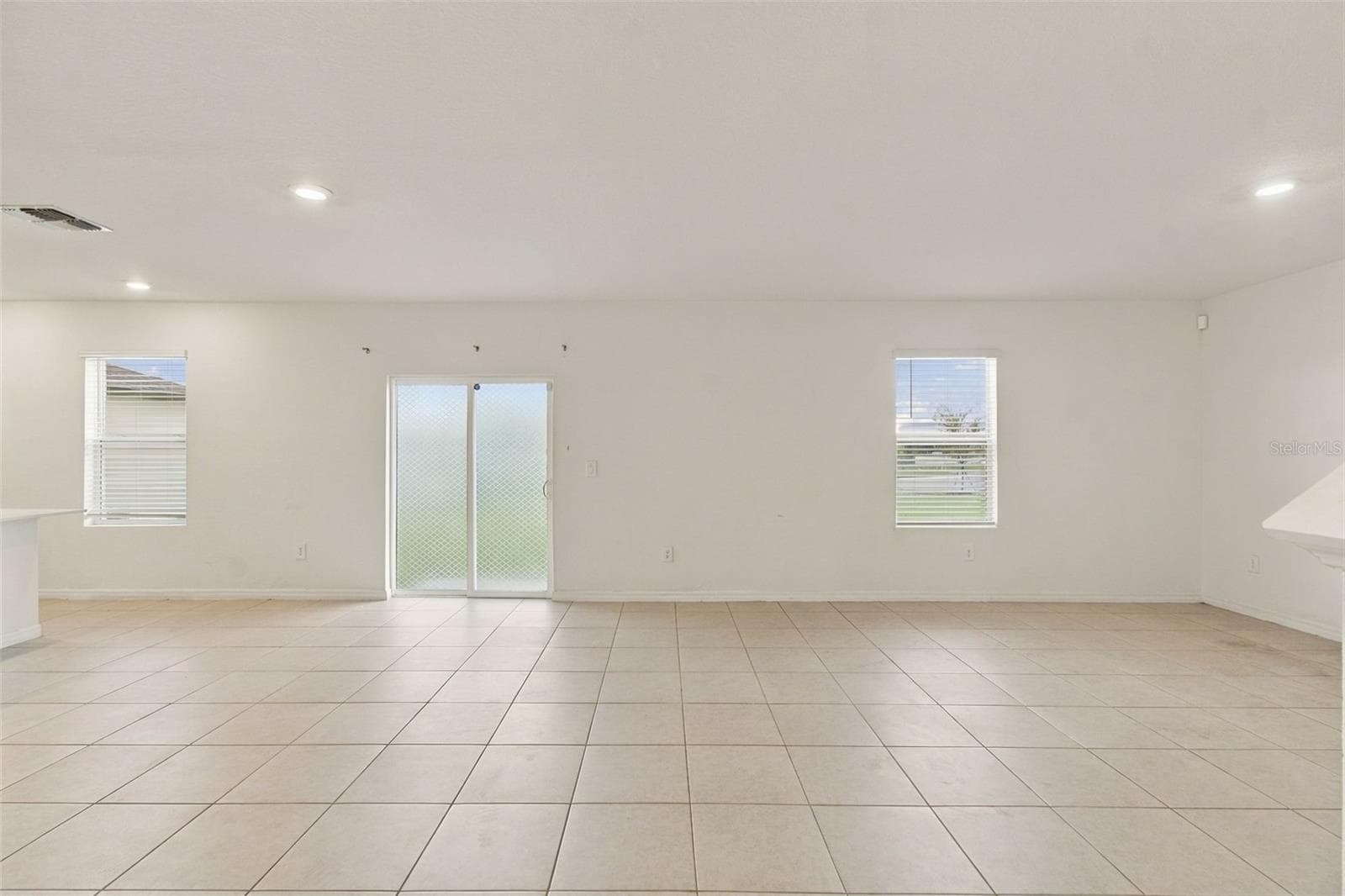 Single Family Residence at 5821 YELLOW HORNBILL AVE, WIMAUMA, photo 14 of 66