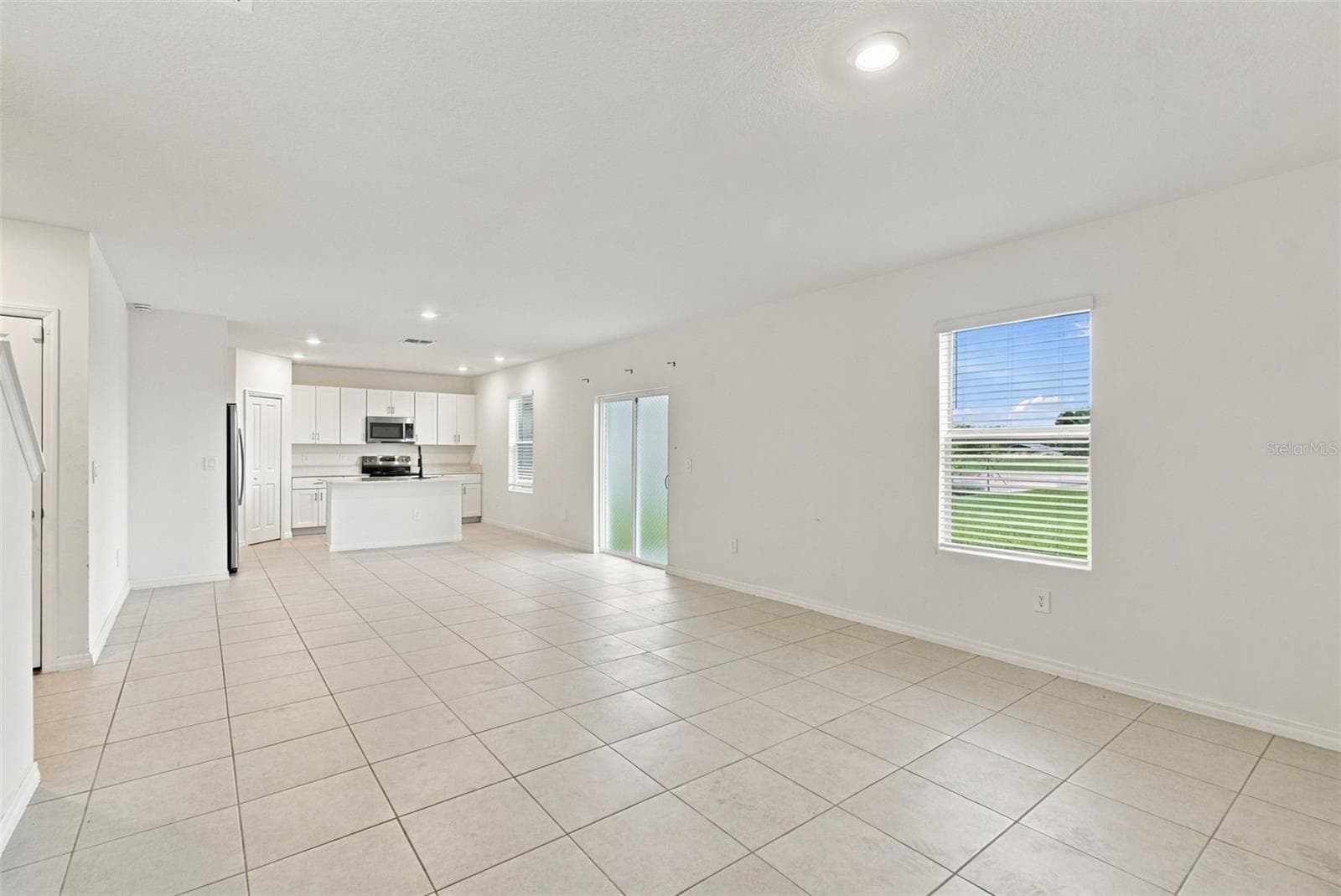 Single Family Residence at 5821 YELLOW HORNBILL AVE, WIMAUMA, photo 16 of 66