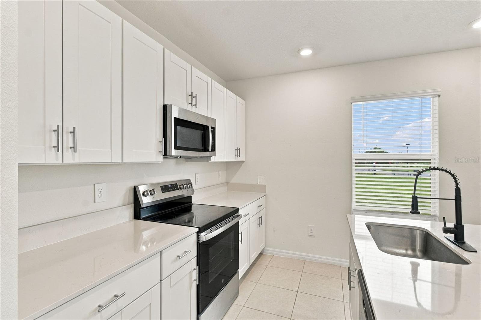 Single Family Residence at 5821 YELLOW HORNBILL AVE, WIMAUMA, photo 21 of 66