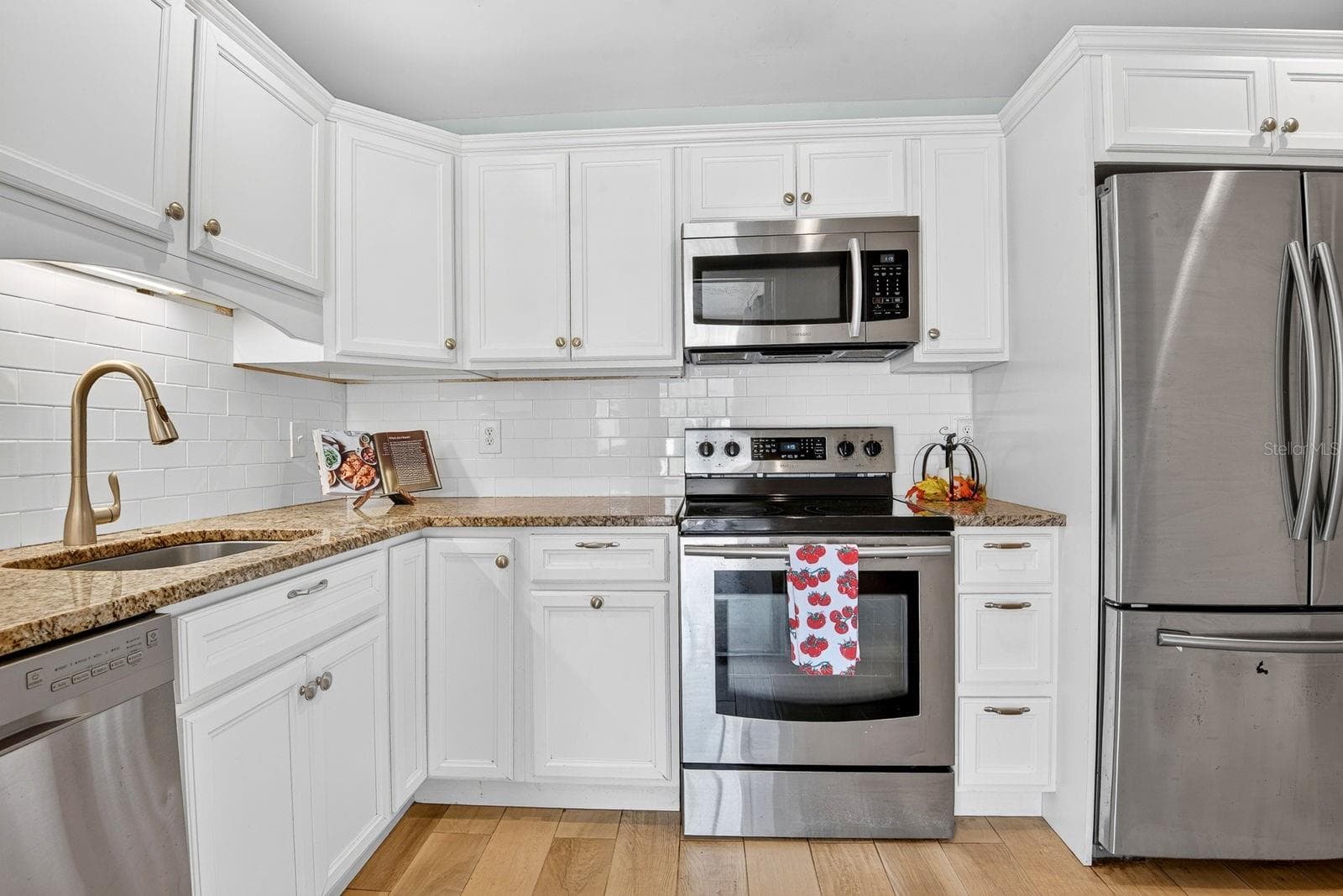 Solid Wood Cabinetry - 390 301 BLVD W #10C, BRADENTON