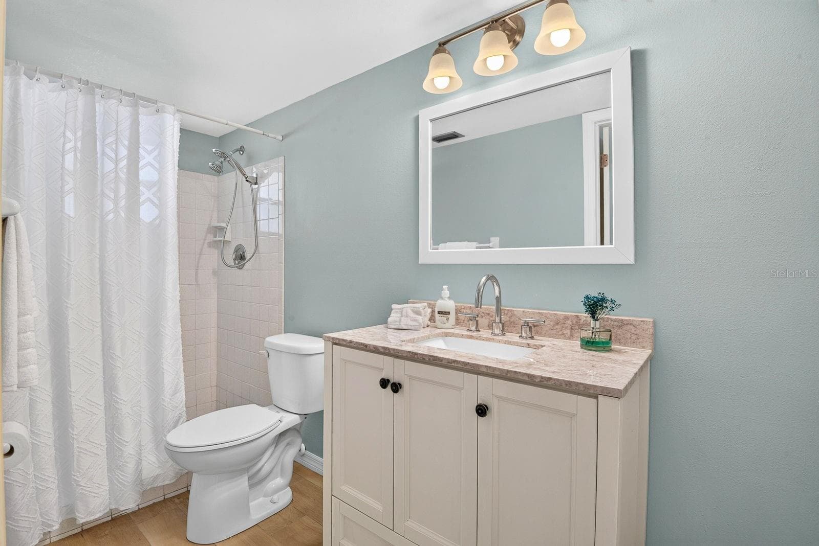 Primary Bath - 390 301 BLVD W #10C, BRADENTON