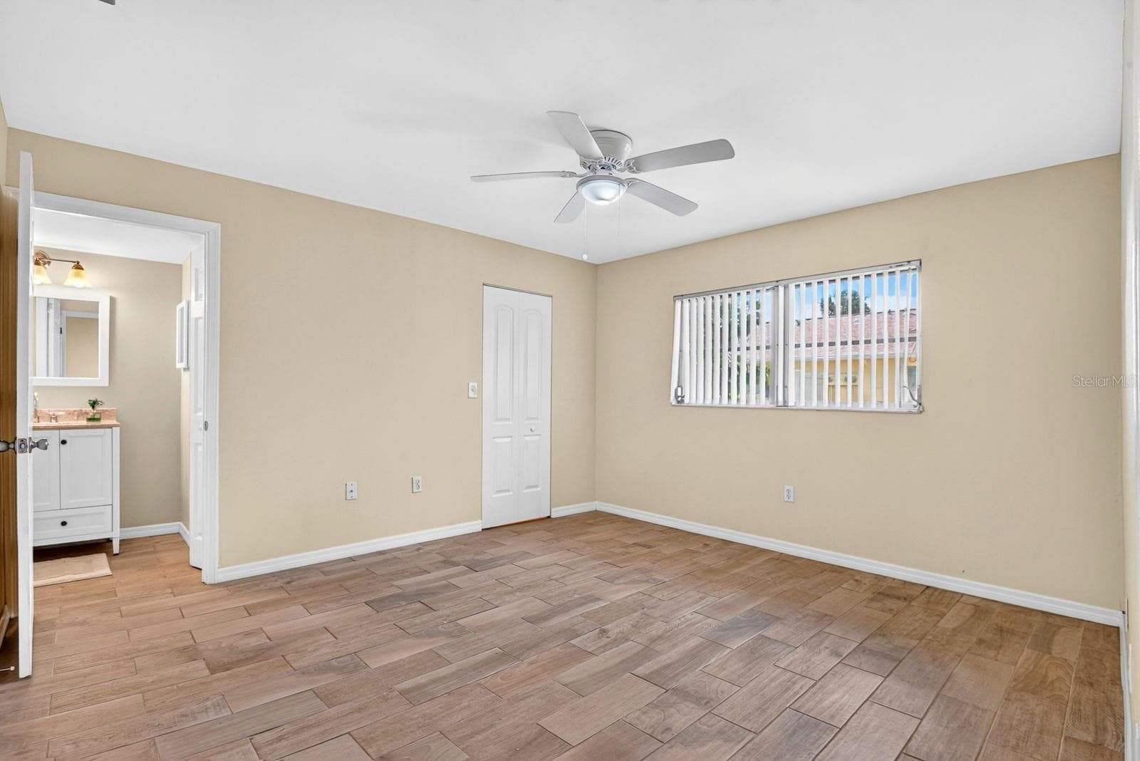 Primary Bedroom - 390 301 BLVD W #10C, BRADENTON
