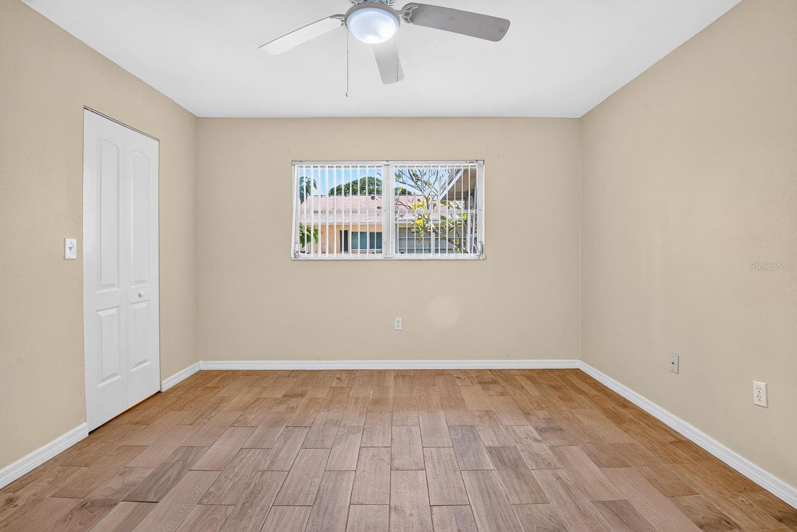 Primary Bedroom - 390 301 BLVD W #10C, BRADENTON